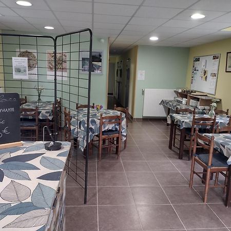 Ostal Scrignac - Gite D'Etape De La Gare Extérieur photo