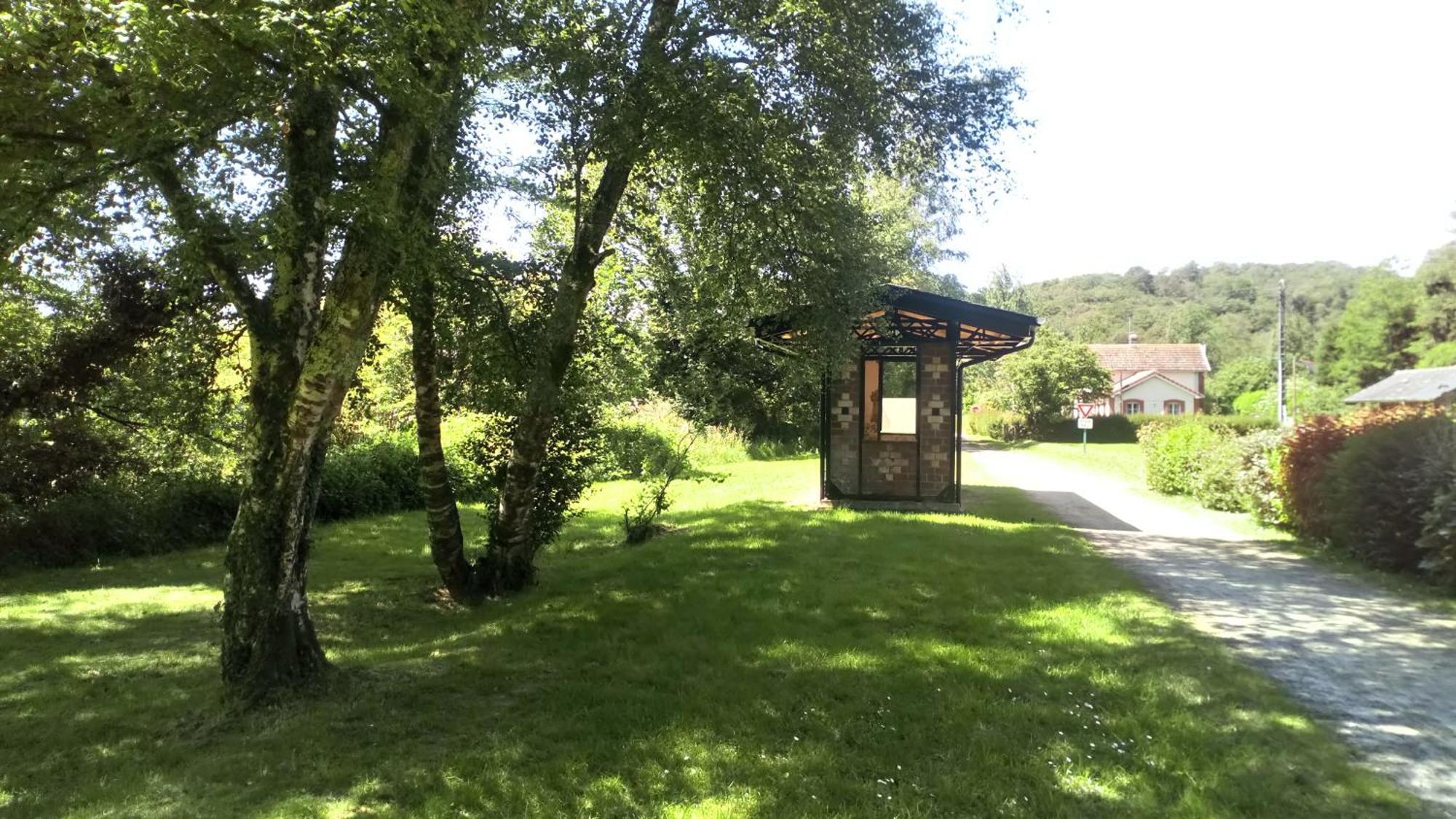 Ostal Scrignac - Gite D'Etape De La Gare Extérieur photo